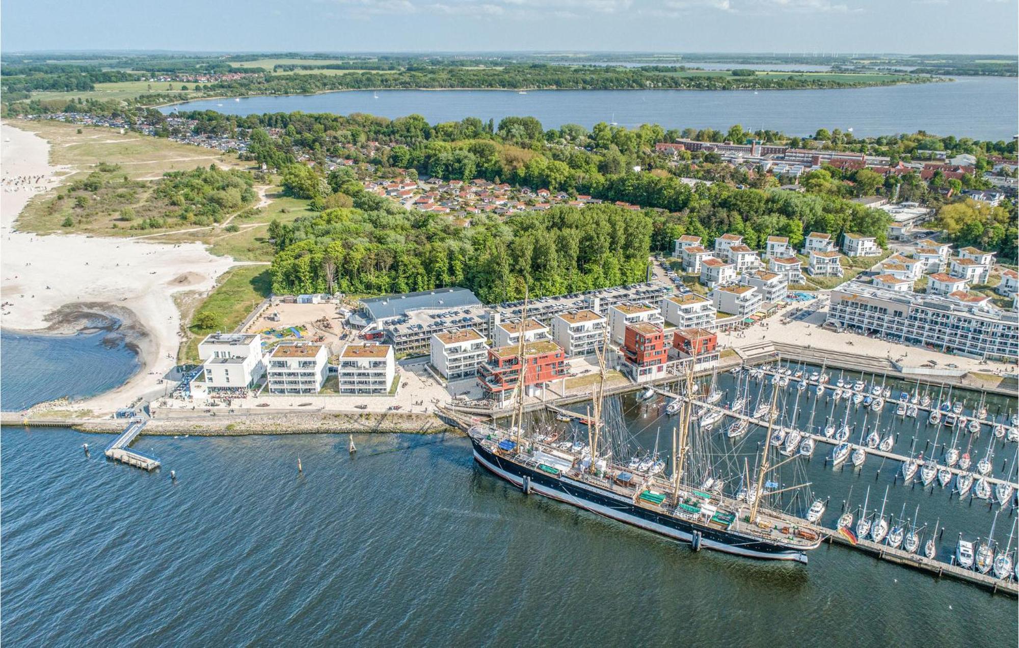 Amazing In Travemuende With Sauna Apartment *